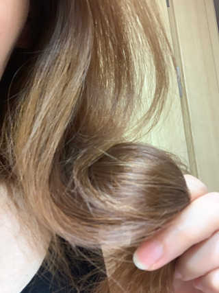 홈앤살롱 집에서 하는 모발클리닉 디스 이즈 앝 — 4점을 준 리뷰어가 2019년 8월 올린 사용 사진