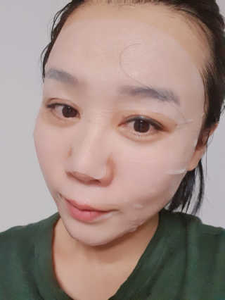 로벡틴 닥터 마스크 시카 — 5점을 준 리뷰어가 2019년 12월 올린 사용 사진