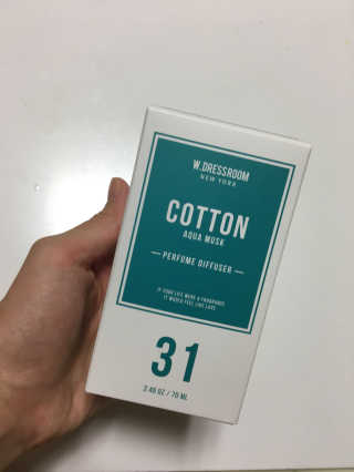 더블유드레스룸 퍼퓸 디퓨저 70ml — 4.5점을 준 리뷰어가 2018년 6월 올린 사용 사진