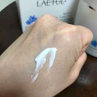 (주)이스터비엔에프 라에뜨 사차인치 바디케어크림 300ml — 4점을 준 리뷰어가 2019년 3월 올린 사용 사진