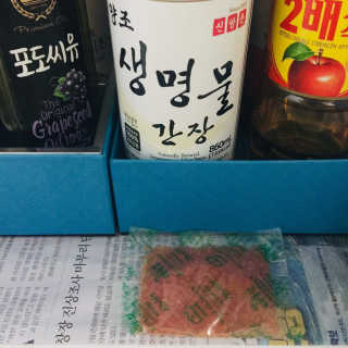 쨍하고 해뜰집 재사용 가능한 로하스 인증 지시겔 제습제 25g 20개입 — 5점을 준 리뷰어가 2019년 9월 올린 사용 사진