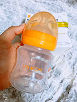 유비맘 신생아젖병 120ml 트리플팩_ 젖꼭지 포함 — 5점을 준 리뷰어가 2020년 2월 올린 사용 사진
