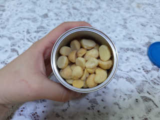 마우나로아 드라이 씨솔트 마카다미아 캔 127G — 5점을 준 리뷰어가 2019년 10월 올린 사용 사진