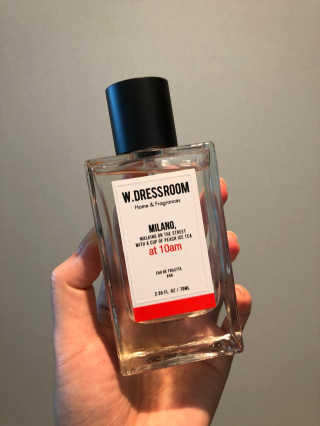 더블유드레스룸 퍼퓸 EDT 70ml — 3.67점을 준 리뷰어가 2018년 9월 올린 사용 사진
