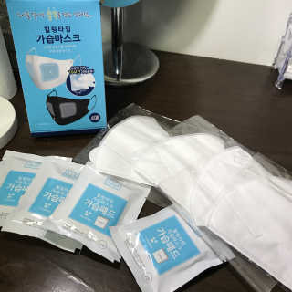 [블루캐롯] 힐링타임 가습마스크 1박스 — 3점을 준 리뷰어가 2019년 7월 올린 사용 사진