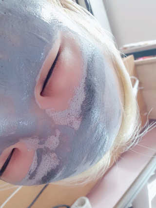 SWISSE 스위스 마누카 허니 디톡시파잉 페이셜 마스크 — 5점을 준 리뷰어가 2019년 12월 올린 사용 사진
