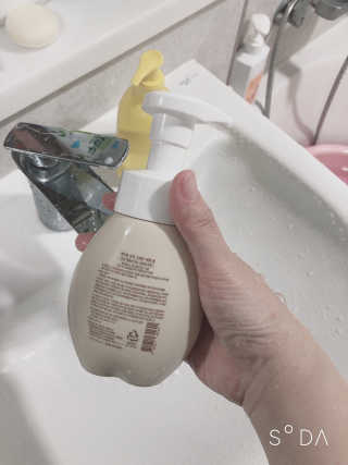 에이밀 슈퍼 그레인 버블 폼 200ml — 5점을 준 리뷰어가 2019년 9월 올린 사용 사진