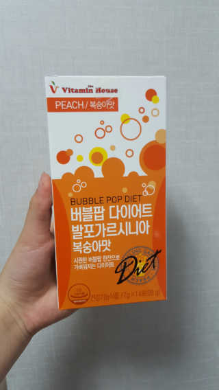 비타민하우스 버블팝 다이어트 발포가르시니아 청포도/복숭아 — 4.17점을 준 리뷰어가 2017년 6월 올린 사용 사진