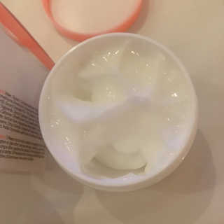 지고트 비타솔루션12 퍼밍 앰플 크림 100ml — 3.5점을 준 리뷰어가 2019년 7월 올린 사용 사진