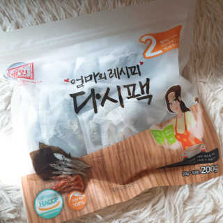 육수명인 엄마의 레시피 다시팩 2번 — 5점을 준 리뷰어가 2019년 5월 올린 사용 사진