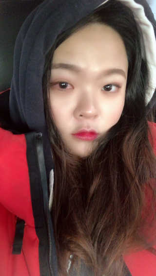 JM솔루션 물광 커버 파운데이션 럭셔리 — 5점을 준 리뷰어가 2019년 1월 올린 사용 사진