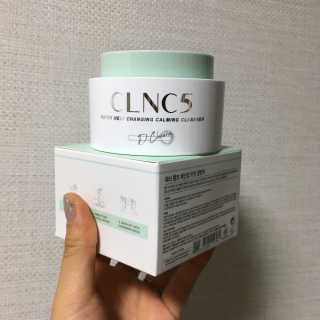 CLNC5 워터 멜트 체인징 클렌저 — 1점을 준 리뷰어가 2018년 7월 올린 사용 사진
