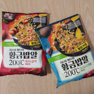 장안의 화제 황금볶음밥, 풀무원 황금밥알 200℃ — 2점을 준 리뷰어가 2019년 9월 올린 사용 사진