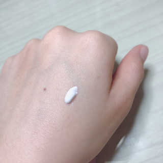 리얼베리어 익스트림 모이스처 선크림 SPF50+ PA++++ — 5점을 준 리뷰어가 2019년 4월 올린 사용 사진