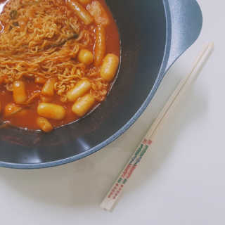 미쓰리떡볶이 just 10 min 패키지 — 5점을 준 리뷰어가 2018년 5월 올린 사용 사진