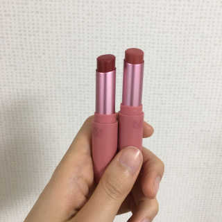 [블랙루즈] 로즈 벨벳 립스틱 택1+랜덤1 — 3.5점을 준 리뷰어가 2019년 1월 올린 사용 사진