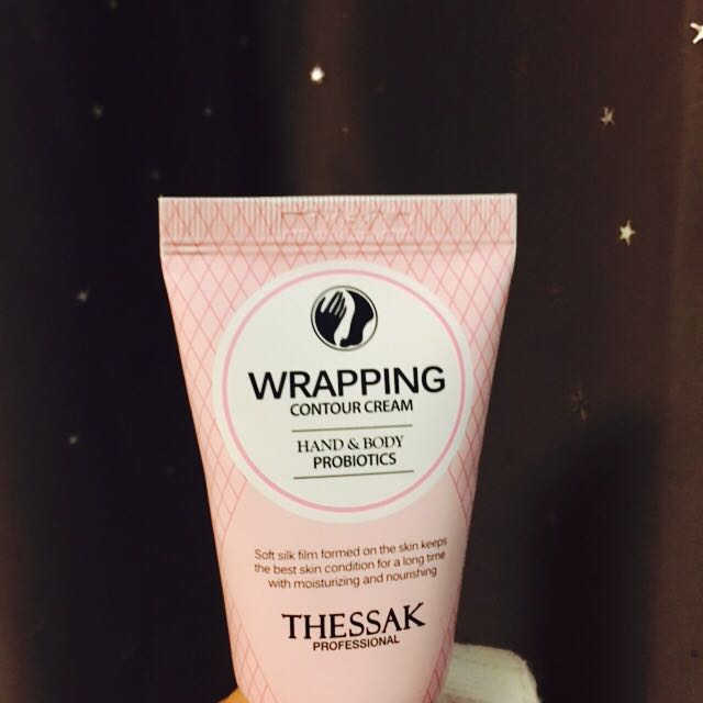 유산균 랩핑컨투어 핸드크림 리뷰 사진