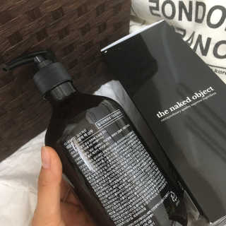 the naked object [탈모볼륨샴푸] 디블랙 팩 샴푸 — 3.5점을 준 리뷰어가 2019년 12월 올린 사용 사진