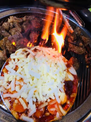 [두툼갈비] 두툼갈비 2인분 + 매콤치즈버섯 set — 4점을 준 리뷰어가 2018년 9월 올린 사용 사진