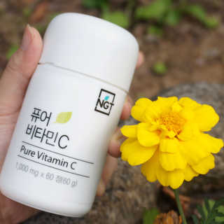 네츄럴굿띵스 퓨어 비타민C 30일분 — 5점을 준 리뷰어가 2018년 6월 올린 사용 사진