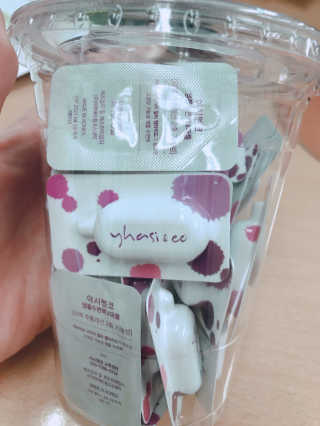 야시엔코 앰플수면팩 퍼플 — 5점을 준 리뷰어가 2018년 7월 올린 사용 사진