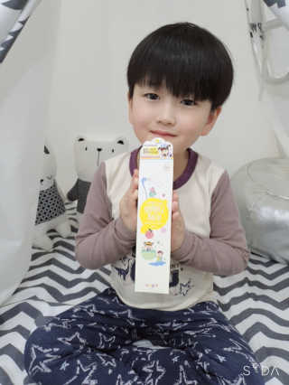 꼬모조이 탱글탱글 구름 콩순이 버블바스 — 5점을 준 리뷰어가 2019년 12월 올린 사용 사진