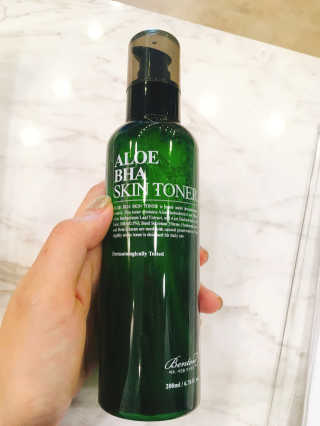 벤튼 알로에 바하 스킨토너 200ml — 5점을 준 리뷰어가 2018년 7월 올린 사용 사진
