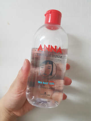 솔테라피 안나 트러블 토너 300ml — 5점을 준 리뷰어가 2019년 4월 올린 사용 사진