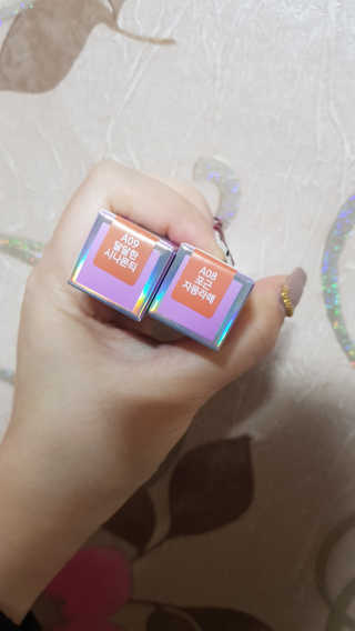 [블랙루즈] 에어 핏 벨벳 틴트 시즌2 中 택1+랜덤1 — 5점을 준 리뷰어가 2018년 10월 올린 사용 사진
