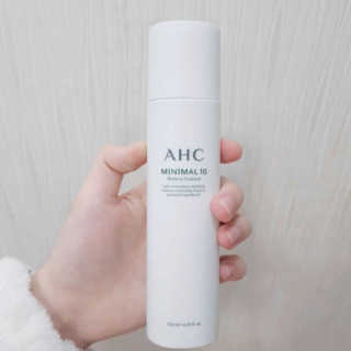 AHC 에이 에이치 씨 미니멀 10 워터리 에센스 — 5점을 준 리뷰어가 2018년 12월 올린 사용 사진