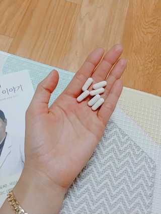 라플레 염창환 박사의 3세대 유산균, 인빅터스 프로 — 5점을 준 리뷰어가 2018년 8월 올린 사용 사진
