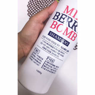 (주)에네스티 믹스베리 단백질 폭탄 샴푸 1000g — 5점을 준 리뷰어가 2019년 9월 올린 사용 사진