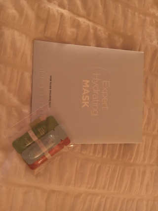 아이뽀 모든 피부 타입을위한 AIPPO Expert Hydrating Mask — 3.17점을 준 리뷰어가 2018년 3월 올린 사용 사진