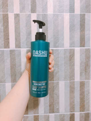 다슈코리아 다슈 데일리 패스트 한방 두피 샴푸 500ml — 4.67점을 준 리뷰어가 2018년 3월 올린 사용 사진