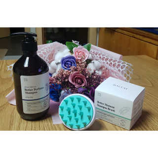 달리프 베러 퍼퓸 샴푸 1000ml 레이니데이 or 일랑로즈 — 5점을 준 리뷰어가 2020년 2월 올린 사용 사진