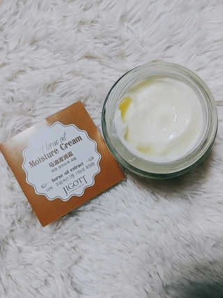 지고트 마유 모이스처 크림 70ml — 5점을 준 리뷰어가 2019년 4월 올린 사용 사진