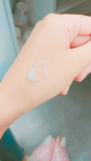 포렌코즈 아쿠아 커넥션 크림 — 5점을 준 리뷰어가 2017년 8월 올린 사용 사진