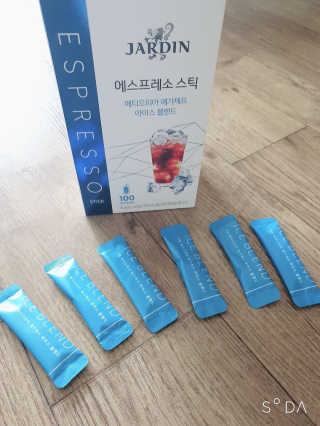 (주)쟈뎅 [쟈뎅] 에스프레소스틱 아이스블렌드 — 5점을 준 리뷰어가 2019년 5월 올린 사용 사진