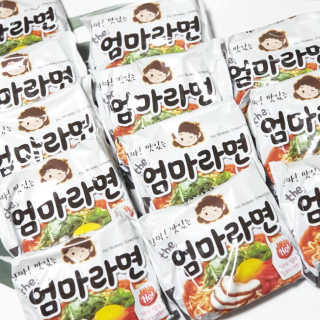 라면 그대로가 제일 맛있는 더엄마라면 — 5점을 준 리뷰어가 2019년 7월 올린 사용 사진