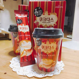 (주)쟈뎅 쟈뎅 까페모리 쿠크다스 까페라떼 — 4.83점을 준 리뷰어가 2017년 11월 올린 사용 사진