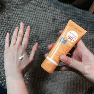 BIODERMA 바이오더마 포토덤 아쿠아 플루이드 선 — 4점을 준 리뷰어가 2017년 3월 올린 사용 사진