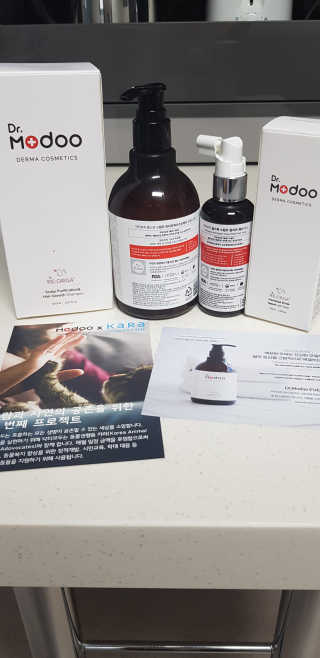 닥터모두 홈스파 스칼프 샴푸 300ml + 헤어토닉 — 4.5점을 준 리뷰어가 2019년 2월 올린 사용 사진