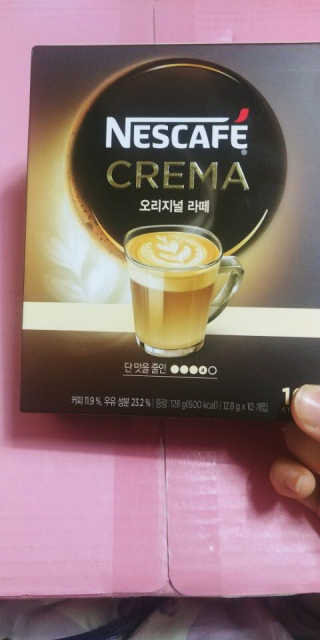 네스카페 코리아 네스카페 크레마 — 5점을 준 리뷰어가 2017년 12월 올린 사용 사진