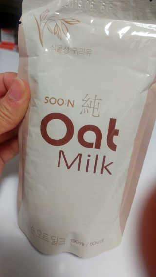 순오트밀크, soon oat milk — 4점을 준 리뷰어가 2018년 11월 올린 사용 사진