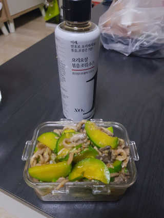 요요랩 요리요정 NO.1 볶음조림소스 420ml — 4.5점을 준 리뷰어가 2019년 10월 올린 사용 사진