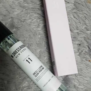 더블유드레스룸 드레스퍼퓸 150ml — 4.33점을 준 리뷰어가 2018년 10월 올린 사용 사진