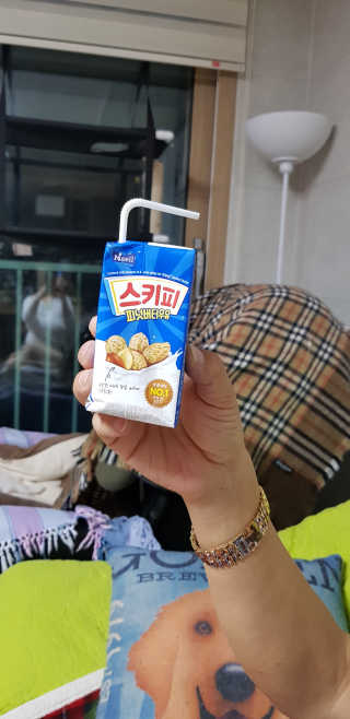 스키피피넛우유 스키피 피넛버터우유 — 5점을 준 리뷰어가 2019년 11월 올린 사용 사진