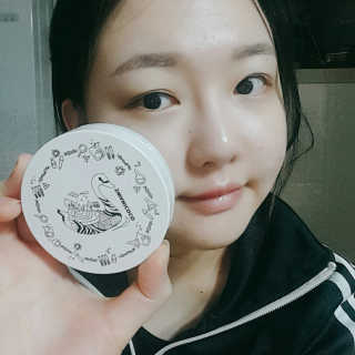 (주)스와니코코 백조쿠션E 원더 핏 에디션(21호) — 3.83점을 준 리뷰어가 2017년 11월 올린 사용 사진