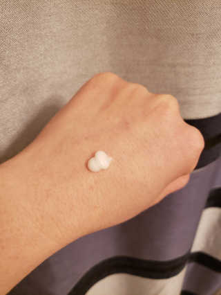 선로이 마데 카소 사이드 크림 50g 1.7Oz — 4.5점을 준 리뷰어가 2019년 5월 올린 사용 사진