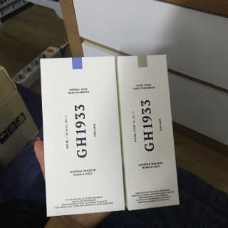 허벌 에시드 헤어 샴푸+실키 스네일 헤어 트리트먼트 — 5점을 준 리뷰어가 2018년 5월 올린 사용 사진